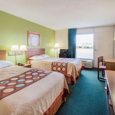 ซูเปอร์ 8 บาย วินด์แฮม ทิฟตัน Hotel ทิฟทัน ภายนอก รูปภาพ