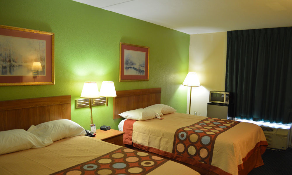 ซูเปอร์ 8 บาย วินด์แฮม ทิฟตัน Hotel ทิฟทัน ภายนอก รูปภาพ