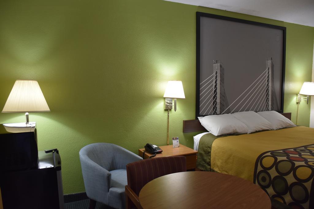 ซูเปอร์ 8 บาย วินด์แฮม ทิฟตัน Hotel ทิฟทัน ภายนอก รูปภาพ