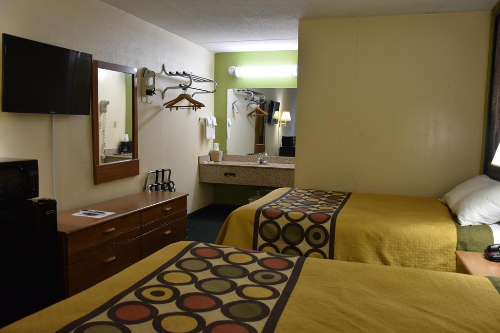ซูเปอร์ 8 บาย วินด์แฮม ทิฟตัน Hotel ทิฟทัน ภายนอก รูปภาพ